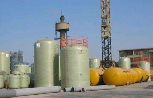 玻璃鋼罐使用時為什么會滲漏及安檢注意事項 玻璃鋼罐